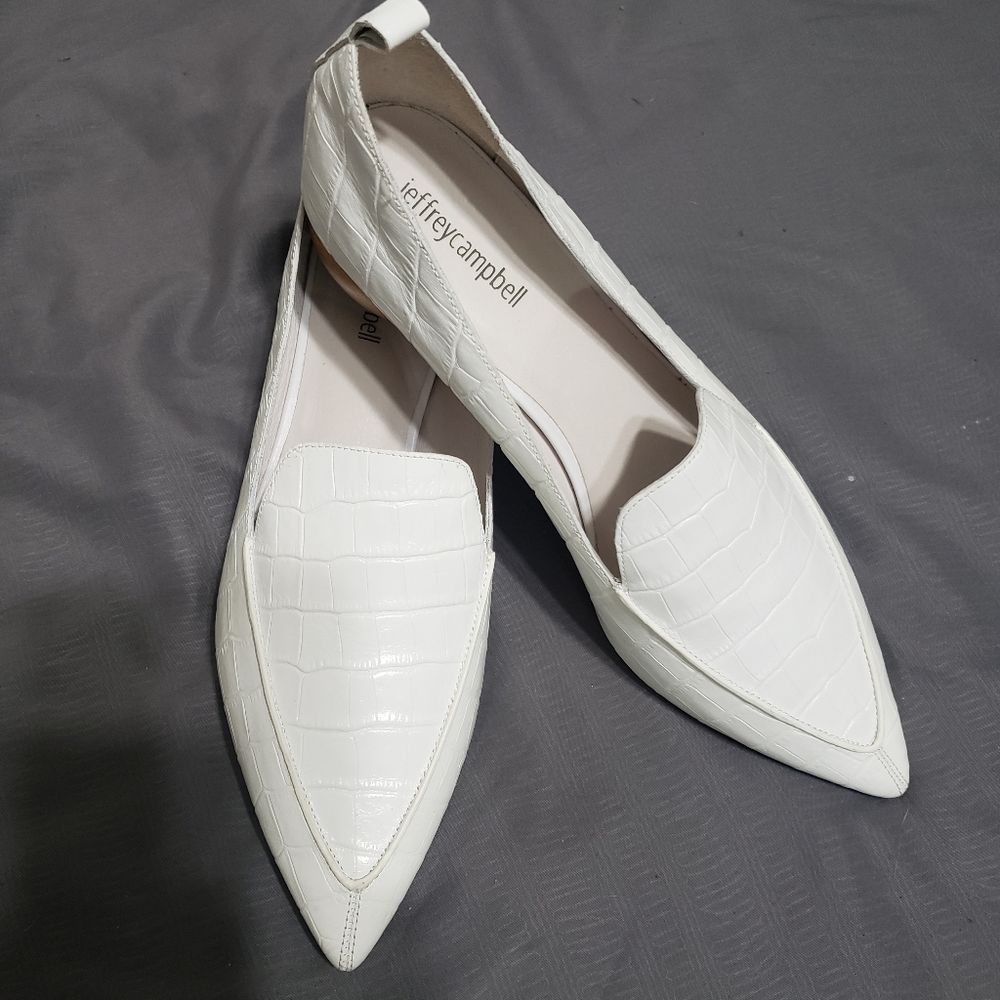 NWOT Jeffrey Campbell loafers size 9.5